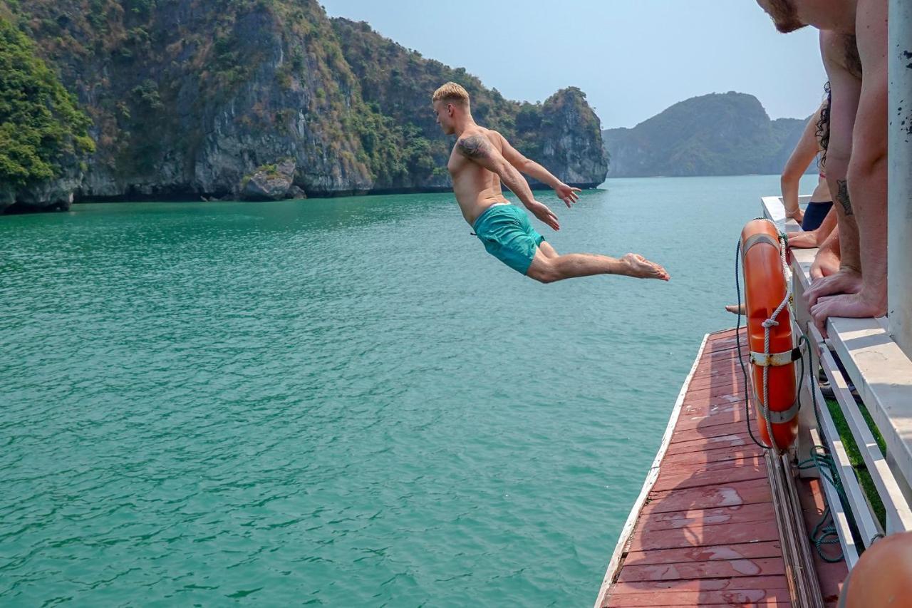 Hotel Halong Fantasea Cruise Hạ Long Exterior foto